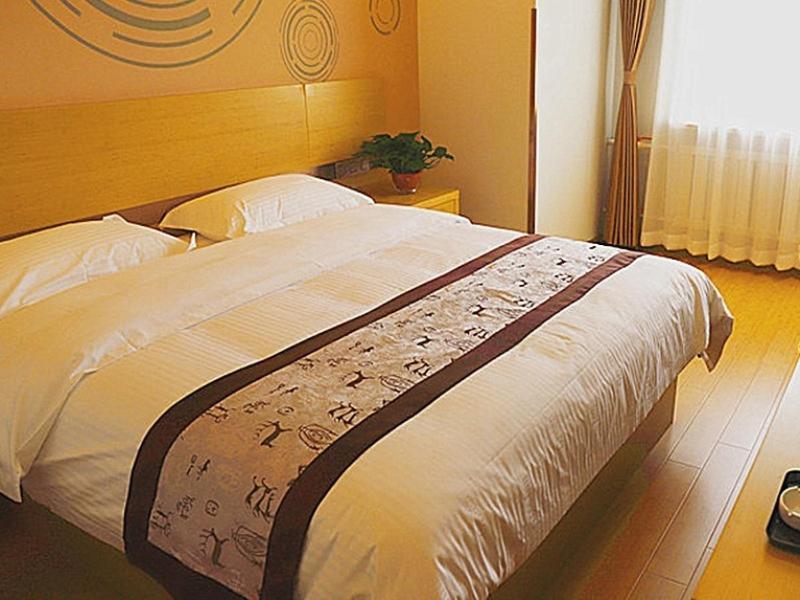 Greentree Inn Shenyang Shengjing Hospital Shenyang Liaol Road Business Hotel מראה חיצוני תמונה
