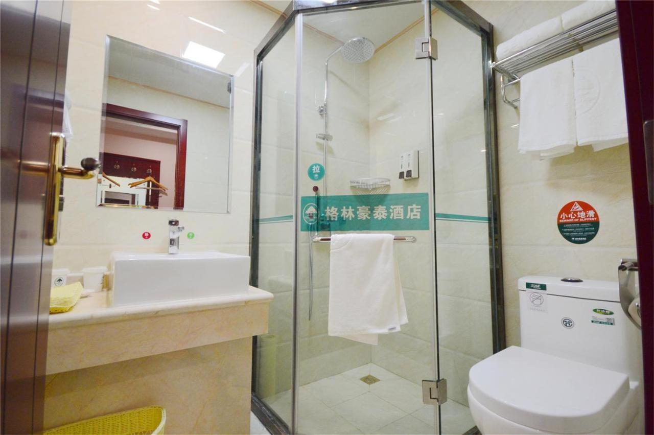 Greentree Inn Shenyang Shengjing Hospital Shenyang Liaol Road Business Hotel מראה חיצוני תמונה